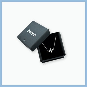 ILLIT 3rd MINI ALBUM 'bomb' POP-UP STORE Merch METAL NECKLACE