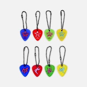 #Rich_Man MD RANDOM GUITAR PICK KEYRING