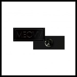 JAPAN POP-UP STORE - Metal Badge