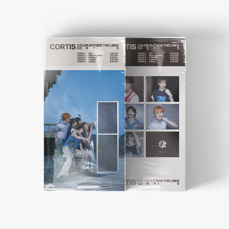 The 1st EP [COLOR OUTSIDE THE LINES] (Weverse Albums ver.)